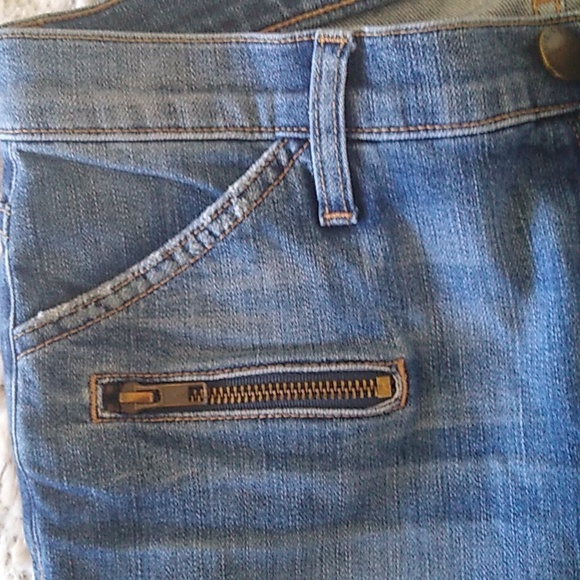 Current/Elliott Jeans - Picture 11 of 16